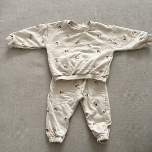 Zara Cream Floral Two-Piece Sweatshirt & Jogger Set